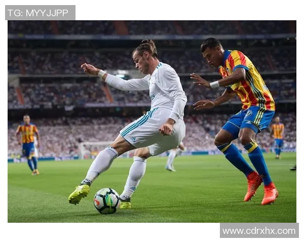 皇马开门红！本泽马双响助球队轻取瓦伦西亚