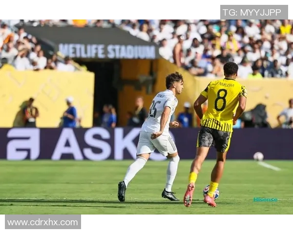 姆巴佩闪耀赛场:攻破阿尔巴防线,助球队力克强敌 姆巴佩闪耀赛场:攻破阿尔巴防线,助球队力克强敌