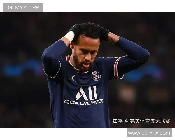 内马尔带伤破门，巴黎圣日耳曼客场险胜里昂继续保持领先优势